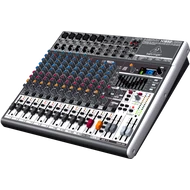 Behringer XENYX X1832USB zenekari-stúdió keverő 