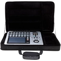 QSC TouchMix-16 professzionális digitális keverő 