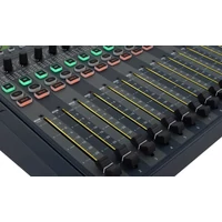 Soundcraft Si Expression-2 digitális keverőpult