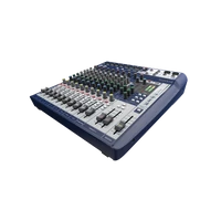 Soundcraft Signature12EU zenekari keverőpult