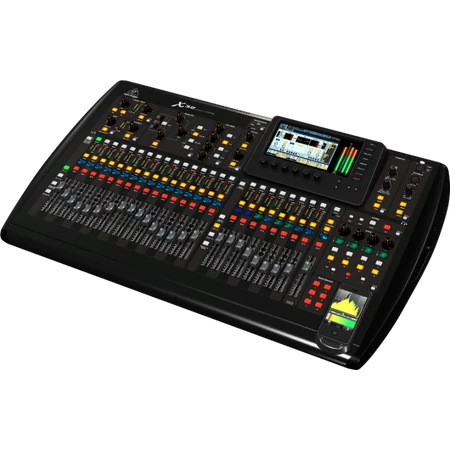 Behringer X32 digitális keverőpult
